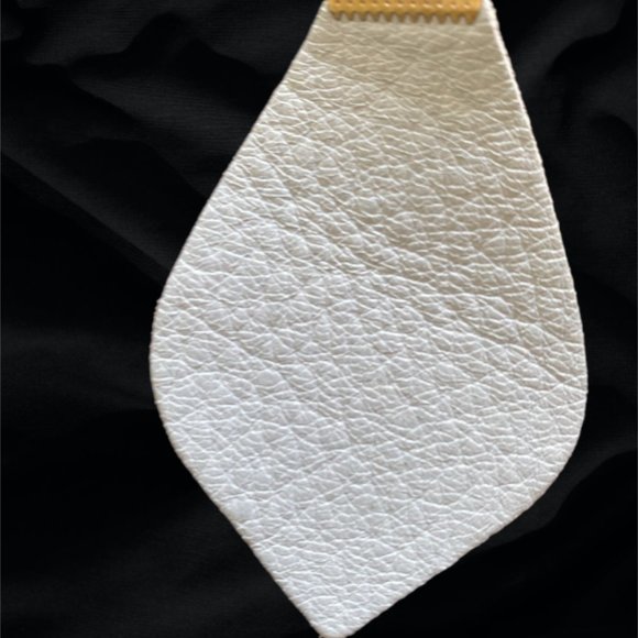 NEW LAVISH LEATHERS -- Pierced Earrings, Leather, Light Blue/Gold - Picture 3 of 4